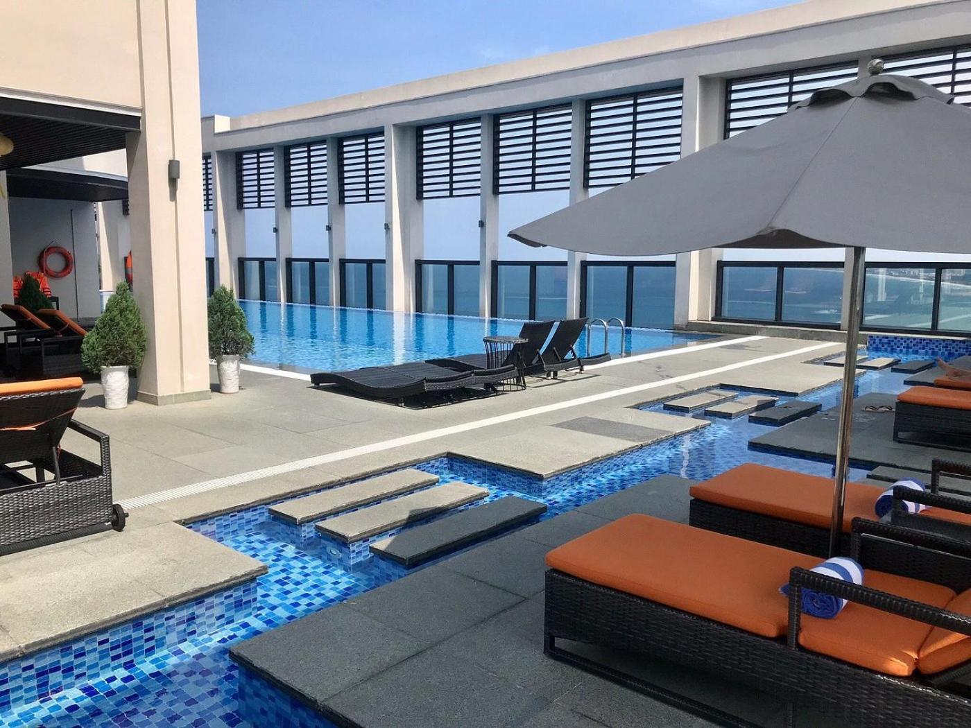 Da Nang Ocean View Luxury Apartment Екстер'єр фото