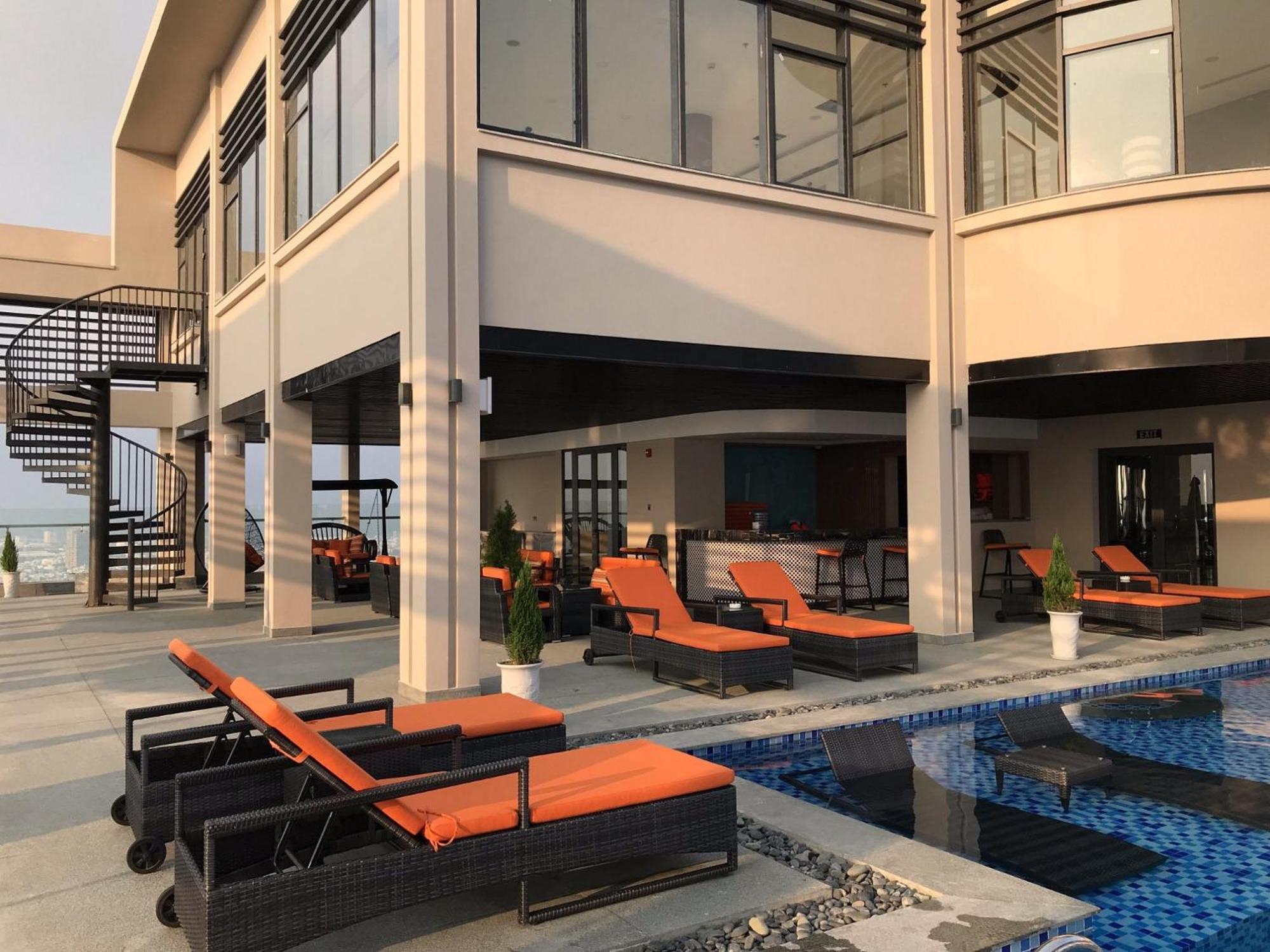 Da Nang Ocean View Luxury Apartment Екстер'єр фото